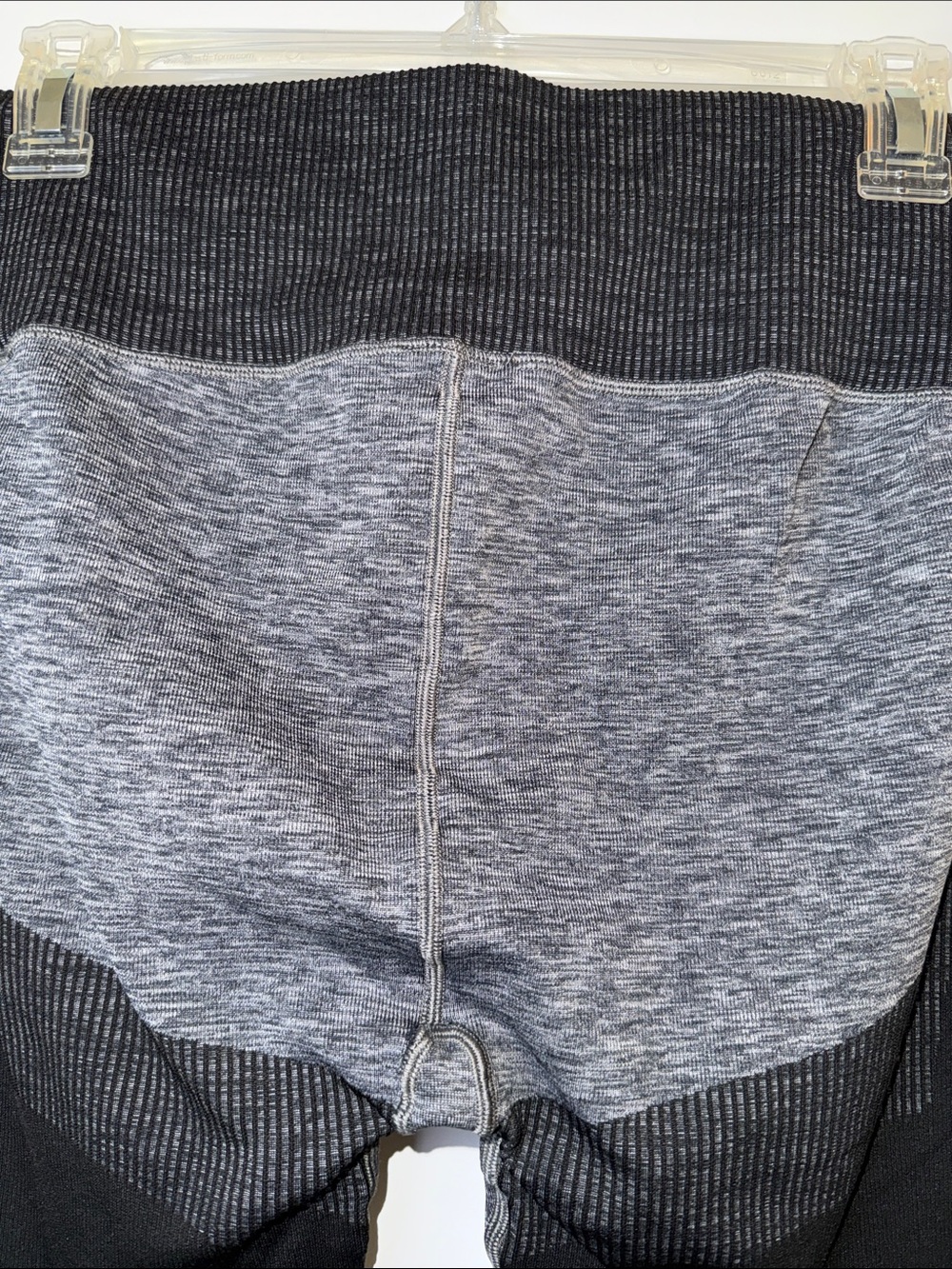 Alo Ribbed leggings - Picture 4 of 5
